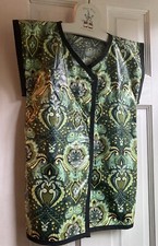 Childs Art Smock Kids Apron /frogs Paisley Drawing Painting Craft Waterproof