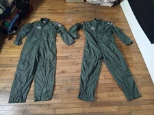 Lot 2 Coveralls Flyers Men’s Summer CWU-27/P Sz 42R Green Military Flight Suit
