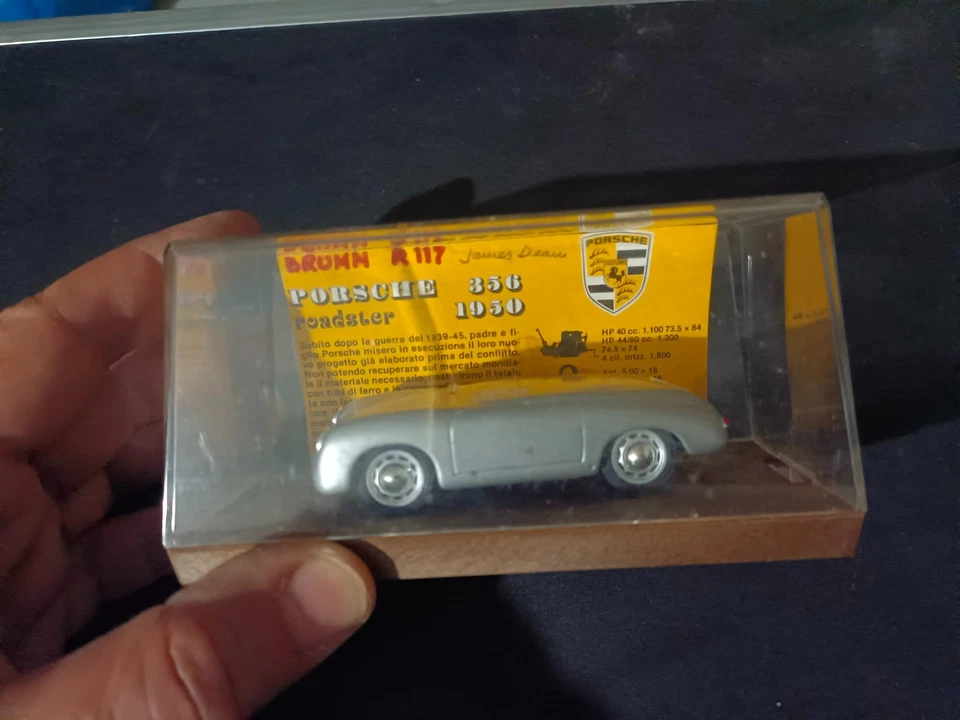 BRUMM PORSCHE 356 ROADSTER 1950 SCALA 1:43 - Immagine 2 di 3