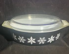 Vintage Black w/White Snowflake Pyrex 1-1/2 Qt Oval Casserole Lid Baking Dish 15