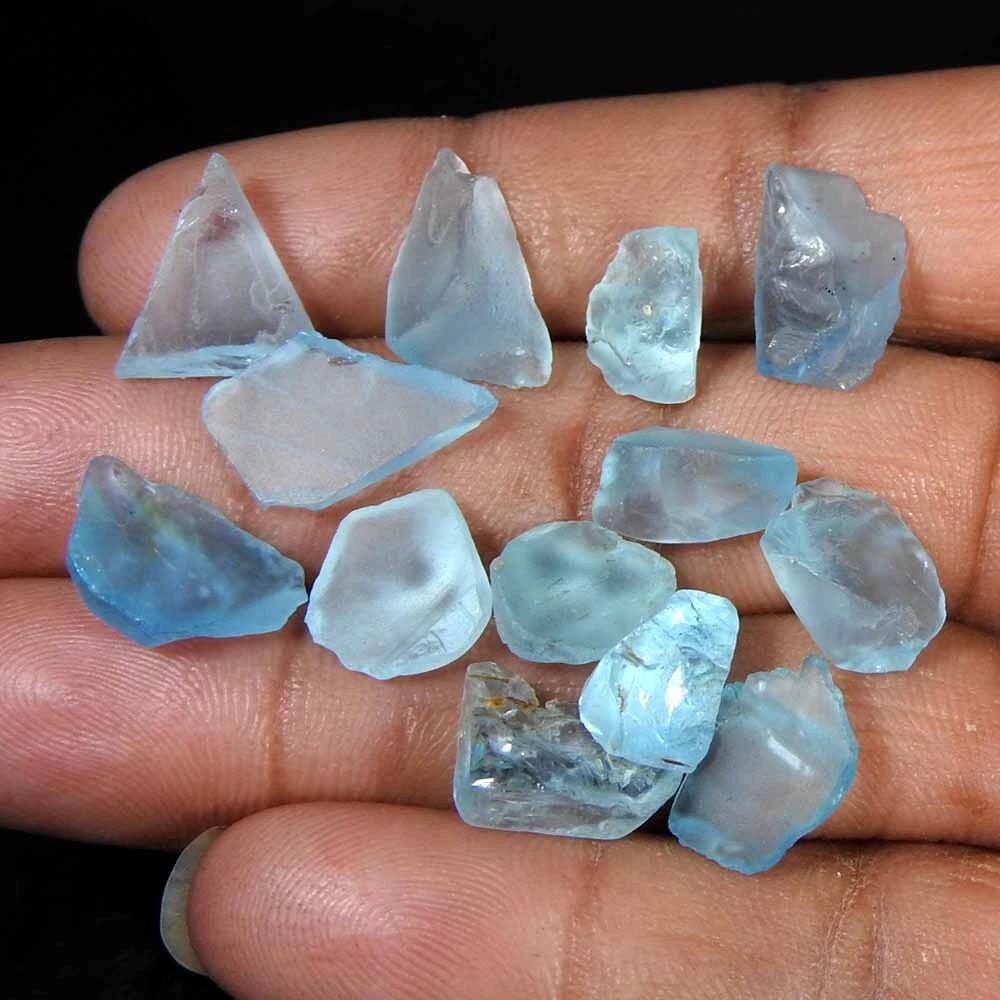 Blue topaz hotsell raw stone