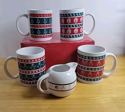 Zibo Shuangfeng Ceramics CO. LTD. Christmas 4 Coffe Mugs and Creamer Vintage Set