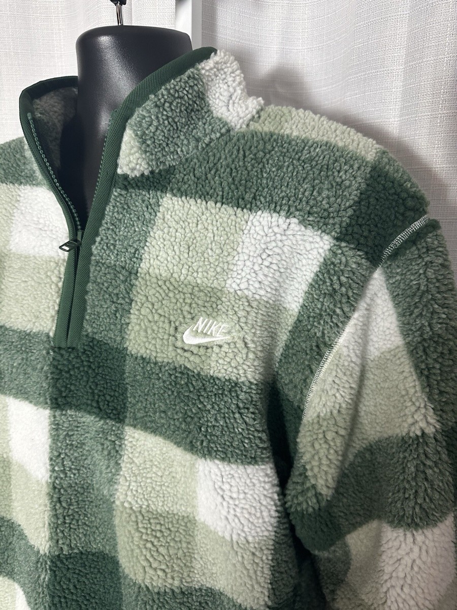 Nike Men's Club Winterized 1/2 Zip Pullover Green Men's Nike Men's Club Winterized 1/2 Zip Pullover Green Men's