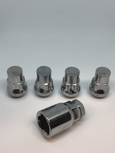 Locking Lug Nuts/Wheel Locks, Tall/XL Closed Bulge Acorn, Black, 9/16-18 Qty 4