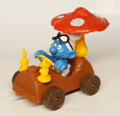 Schlumpfauto als Baumstamm Schlumpf Smurf Schleich peyo