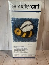 Wonderart Latch Hook Kit 426233 12"X12" Bumblebee 057355394957 NEW SEALED BOX