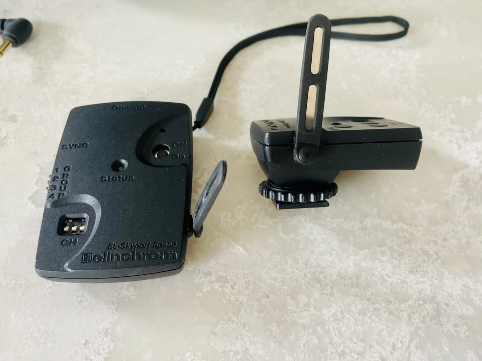 Elinchrom EL Skyport Speed Transmitter Set - Universal Receivers Trigger - Image 3 of 4