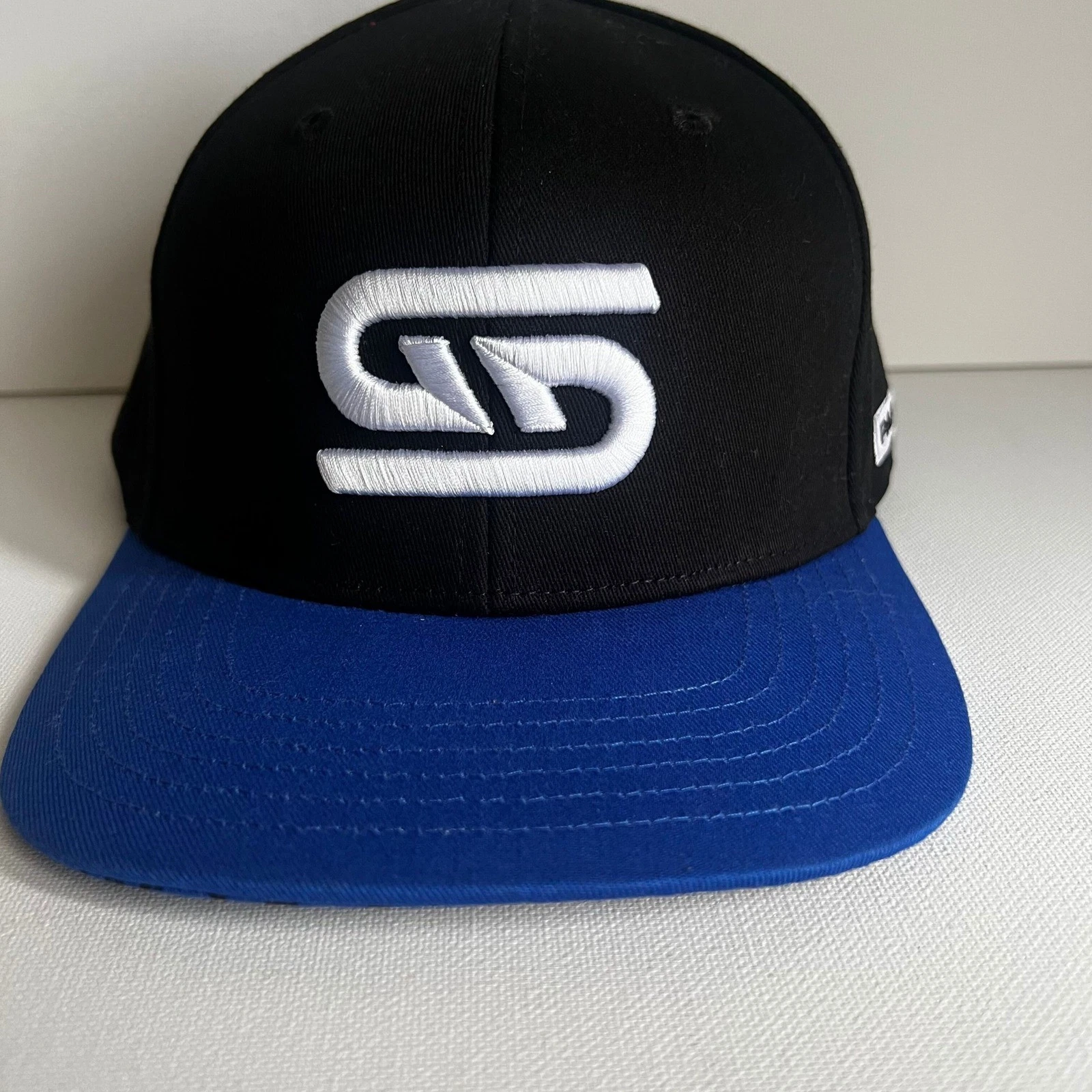 Gamer Supps GG Snapback Hat Black Blue Flat Brim Partner Logo Cap OSFM