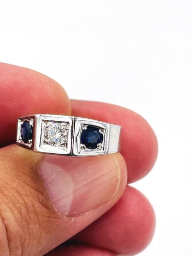 Art Deco Diamond and Sapphire White Gold Three Stone Ring - 第 6/12 張圖片