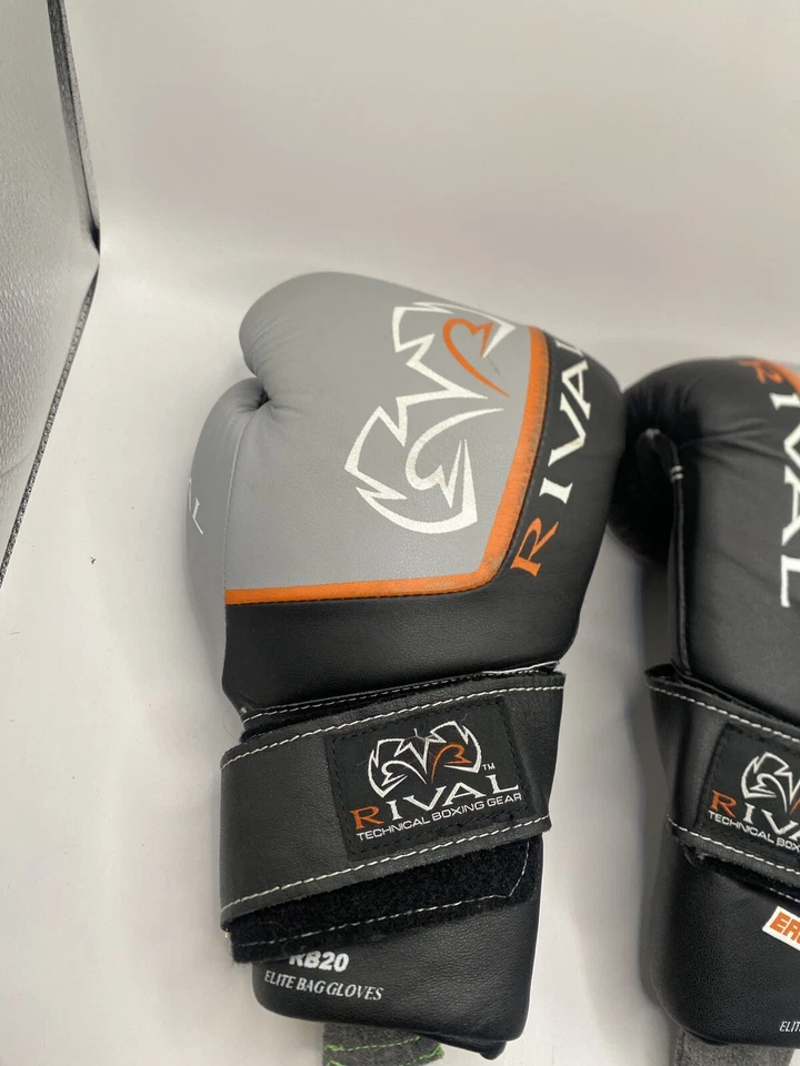 Rival RB20 Elite Bolsa Guantes Ergo Correa Sistema 12 Oz Usado  Foto 3 de 4