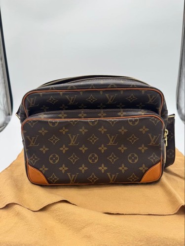 Louis Vuitton Monogram Nile Shoulder Bag Brown Canvas Unisex Authentic Vintage