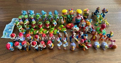 Vintage Kinder Surprise Ferrero Rocher 1991-1997 Mini Figures Lot of 69 Figures