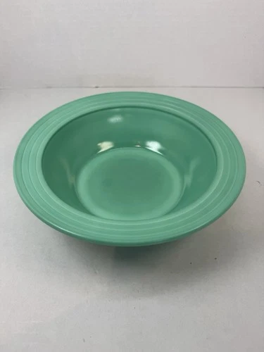 Hazel Atlas Moderntone Platonite Medium Green 9” Serving Bowl Depression Glass