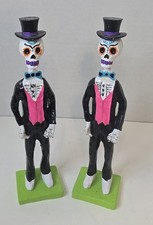 Arte Popular Mexicano Catrin Caballero Skelton Día de Muertos 9" Estatua Decorativa