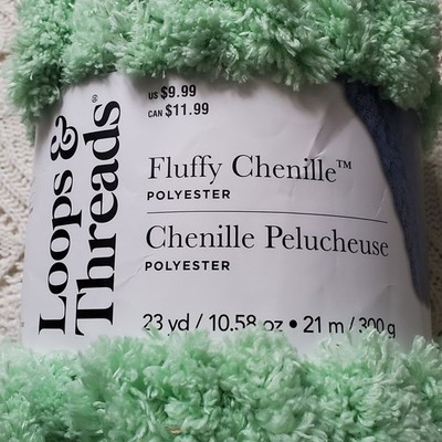 [NWT] Loops And Threads Fluffy Chenille Yarn - Spring Green (Weight 7)