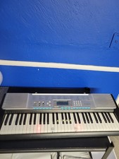 Casio LK-220 61-Key Lighted Electric Piano Keyboard 400 Tones Works Tested