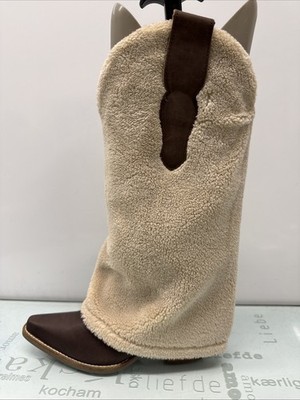 Dingo Snuggles Faux Fur Brown Boot, Snip Toe Women's Size 7.
