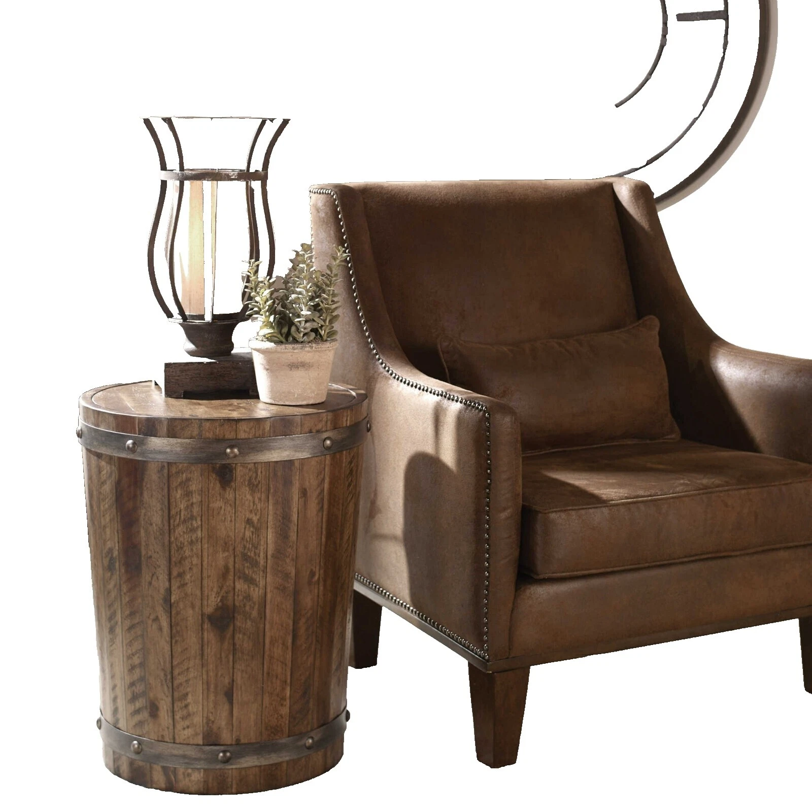 Традиционные столы Uttermost из красного дерева круглые