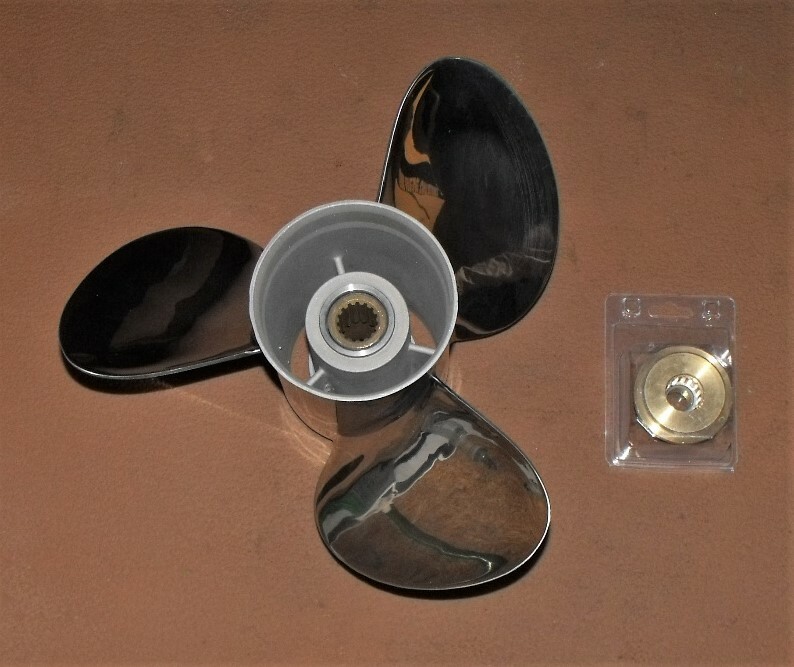 V6 Mercury Prop Propeller SS Stainless Steel 13.6 X 21 PN 899002A46 13 5/8 X 21