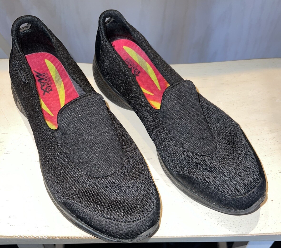 skechers goga max on the go