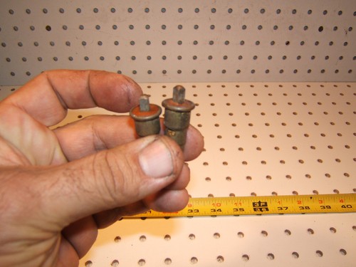 Mercedes Ponton W180,120,121 180/190/ 220S/SE instrument Cluster bulb 2 Holders - Picture 7 of 12