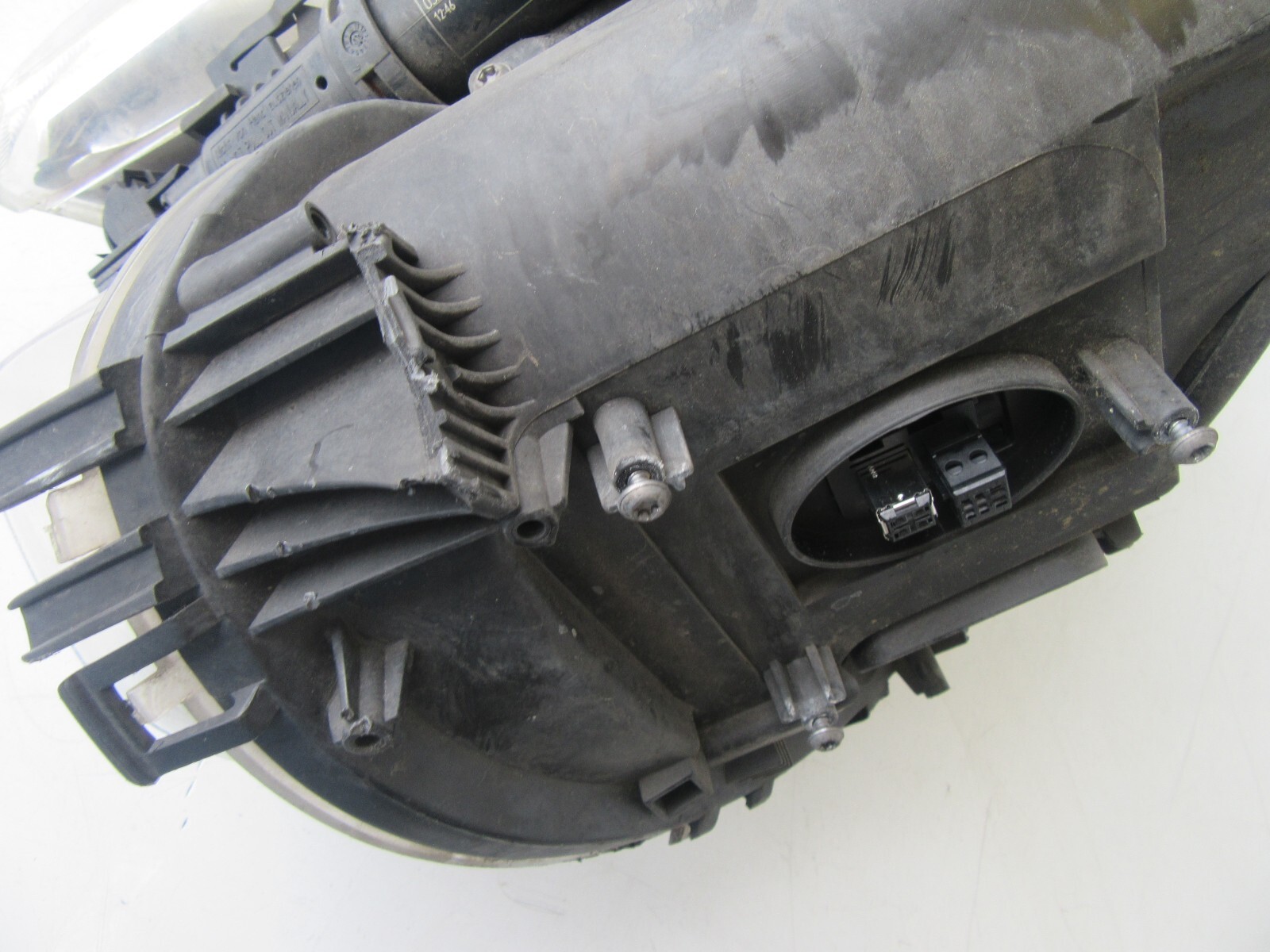 MINI O/S Drivers Side Bi- Xenon Headlight - R60 Countryman / R61 