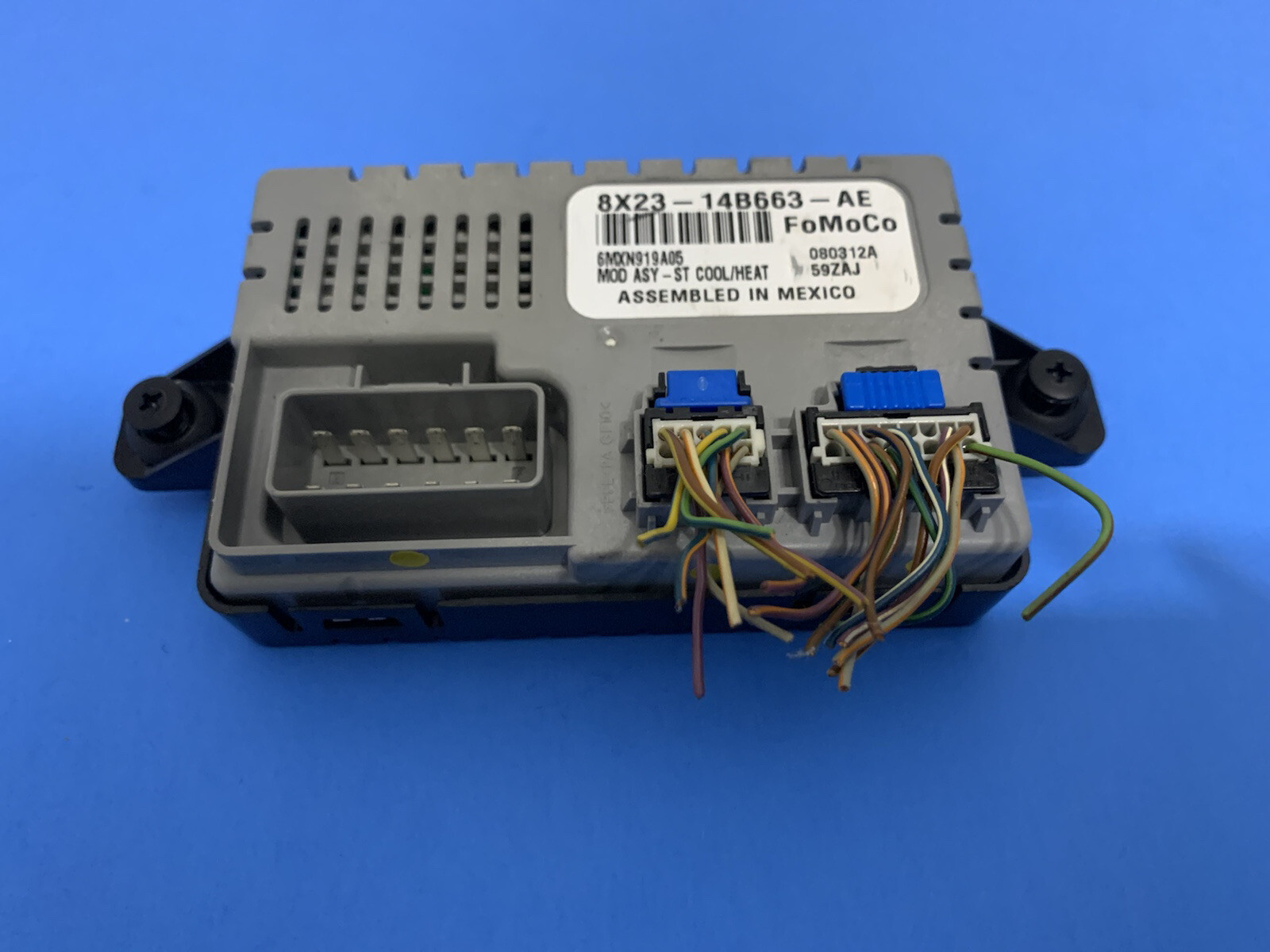 09-11 Jaguar XF X250 Front Seat Heating Cooling Control Module OEM 