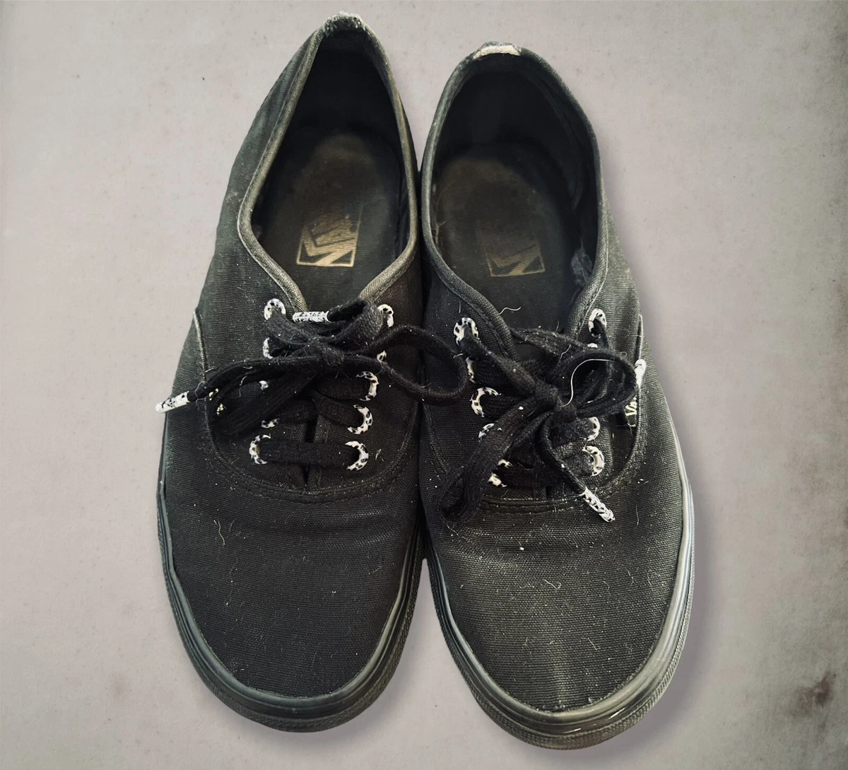 Vans Men s Size 7 Women s Size 8.5 Black on Black Classic Low Top