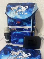 Diese Blaue Schulranzen Ist Neu mit Etikett und Schulmaterial