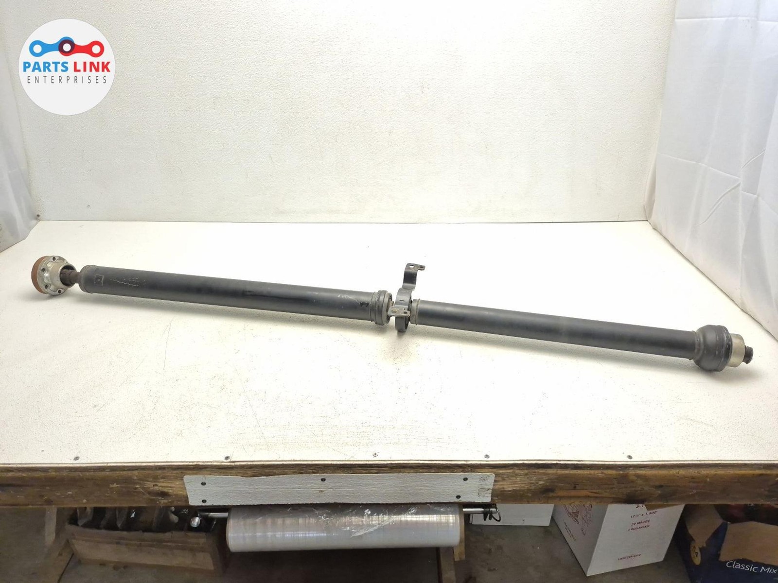 2016-20 BENTLEY BENTAYGA REAR DRIVE SHAFT PROP CARDAN DRIVESHAFT 6.0L W12 636