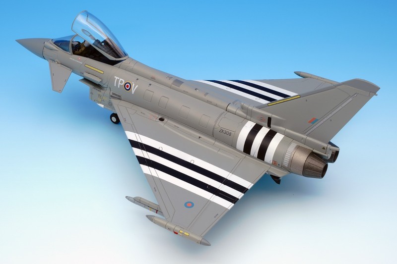 Hobby Master Eurofighter Typhoon FGR.Mk4 RAF ZK308 D-Day 70th Anniversary HA6620