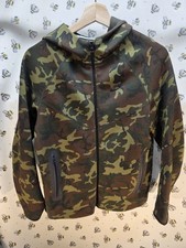 NIKE SPORTSWEAR TECH FLEECE OLDER KIDS CAMO SIZE Large 147-158cm FN9118-010
