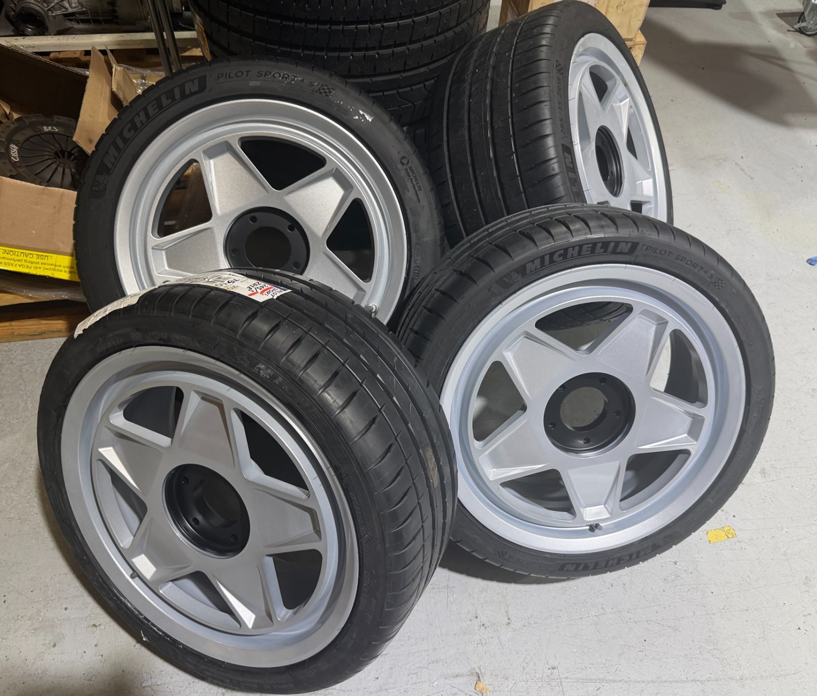 Ferrari Testarossa 1985-1987 Wheels Set of 4