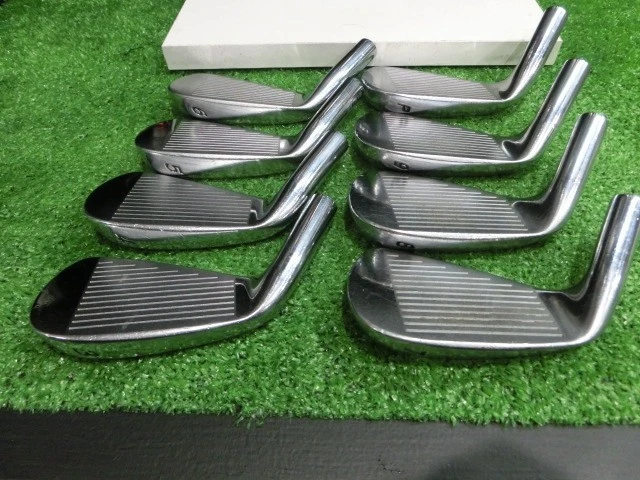 Used Taylormade 300 FORGED Irons #3-PW - Image 2 of 4