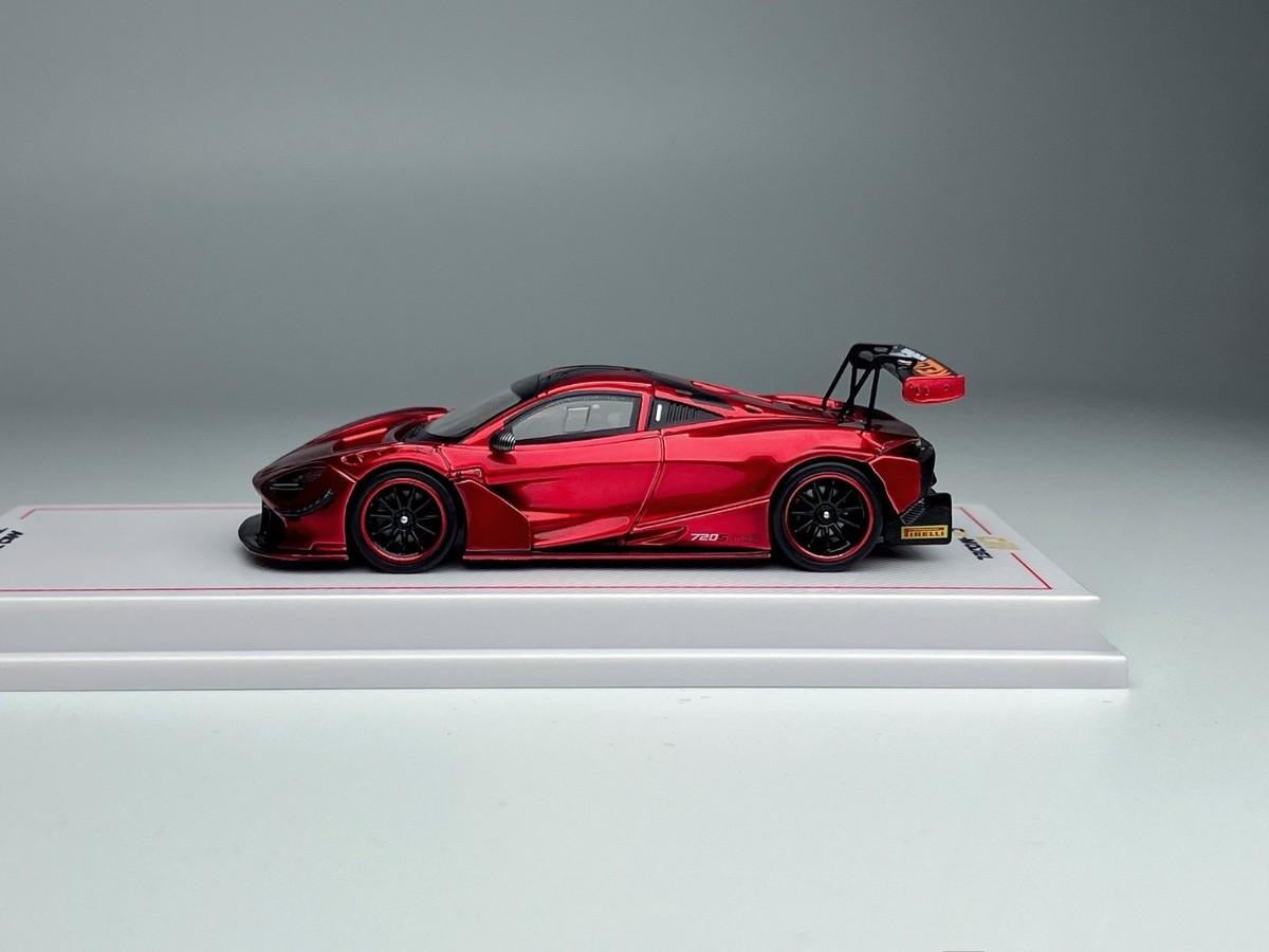 1/64マクラーレン 720S GT3X＆ピットクルーフィギュア CM Model 1/64 Mclaren 720s GT3X Super Car Alloy Diecast Model Car