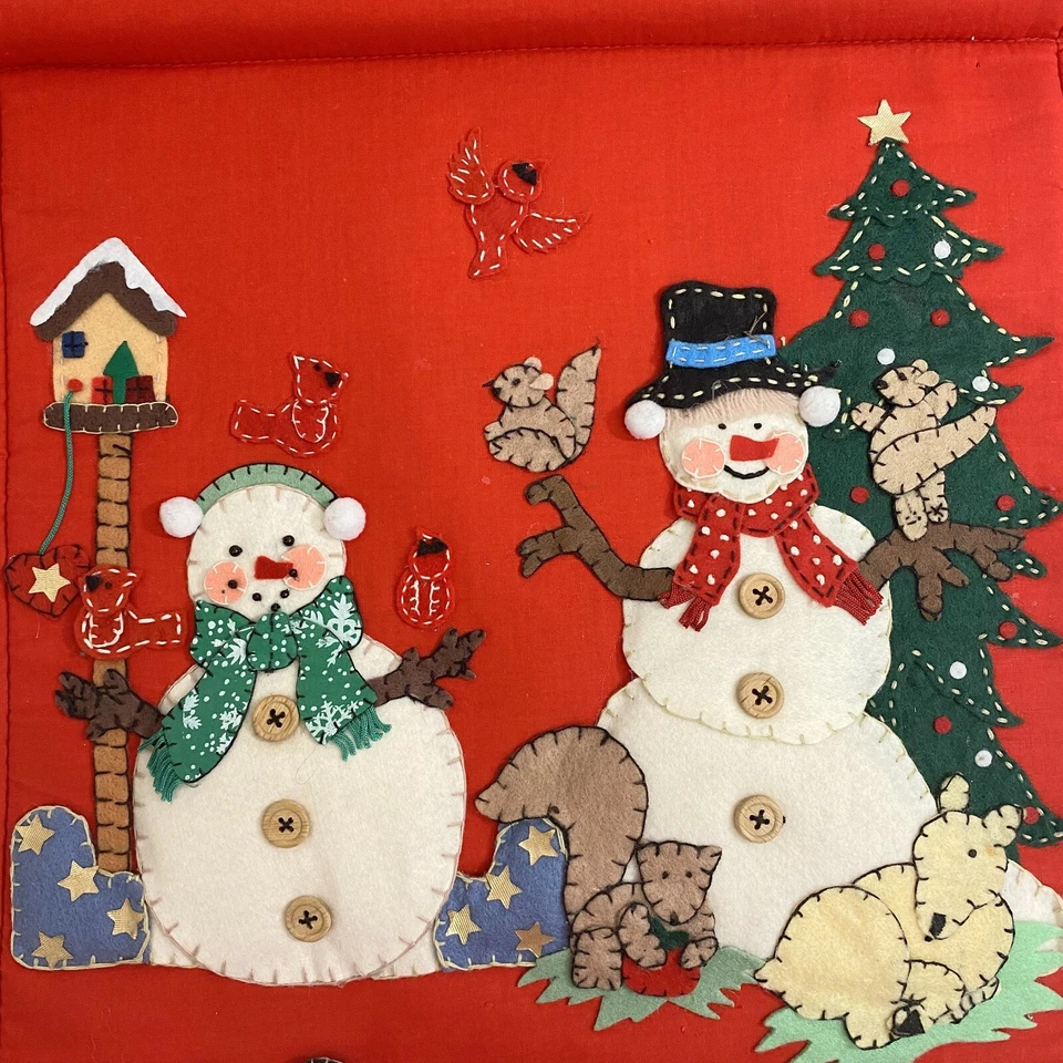 Countdown to Christmas Felt Applique Snowmen Birds Wildlife Advent Calendar - Image 2 of 4
