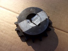 Roller Chain No. 60 16 Teeth 1 3/8" Bore Keyed Drive Sprocket Tooth PM6016HE-137