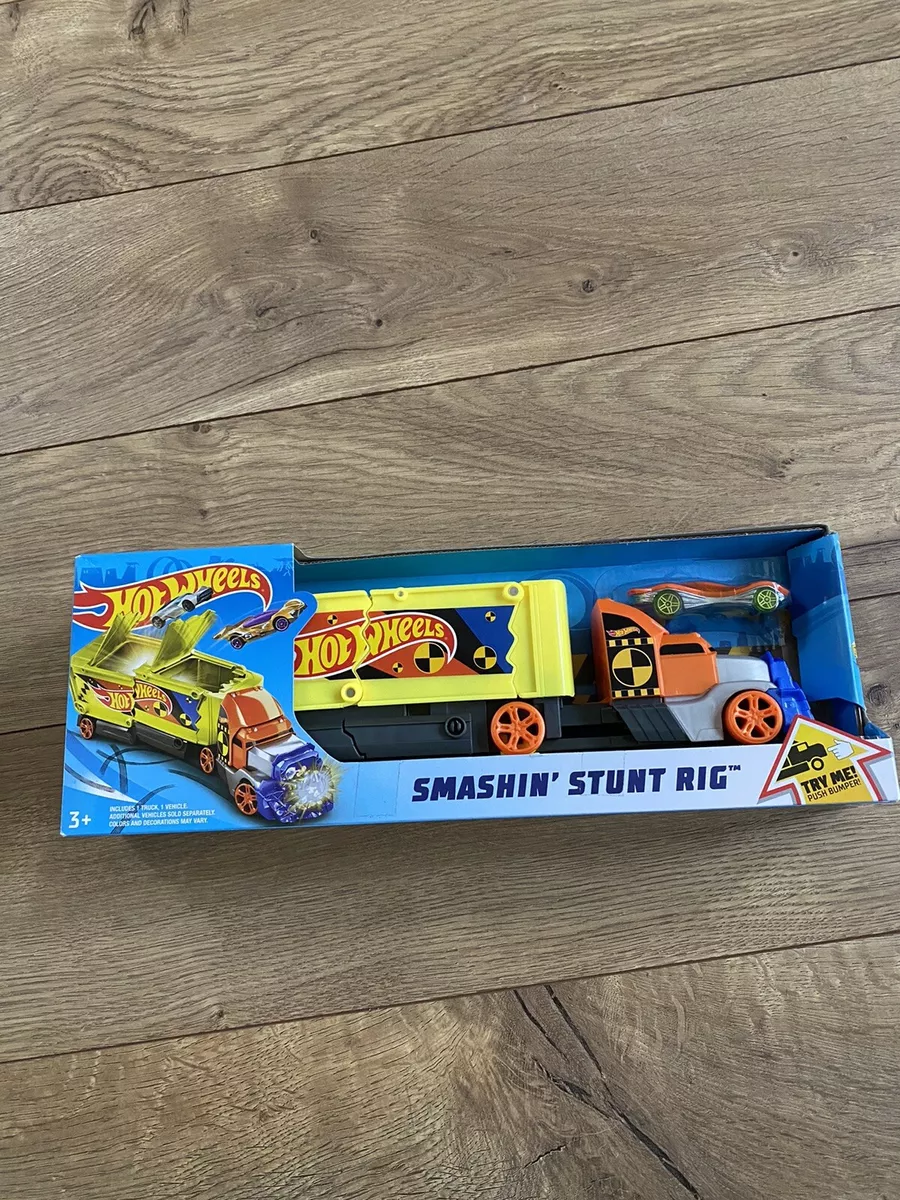  Hot Wheels Smashing and Crashing Break Apart Big Rig : Toys &  Games