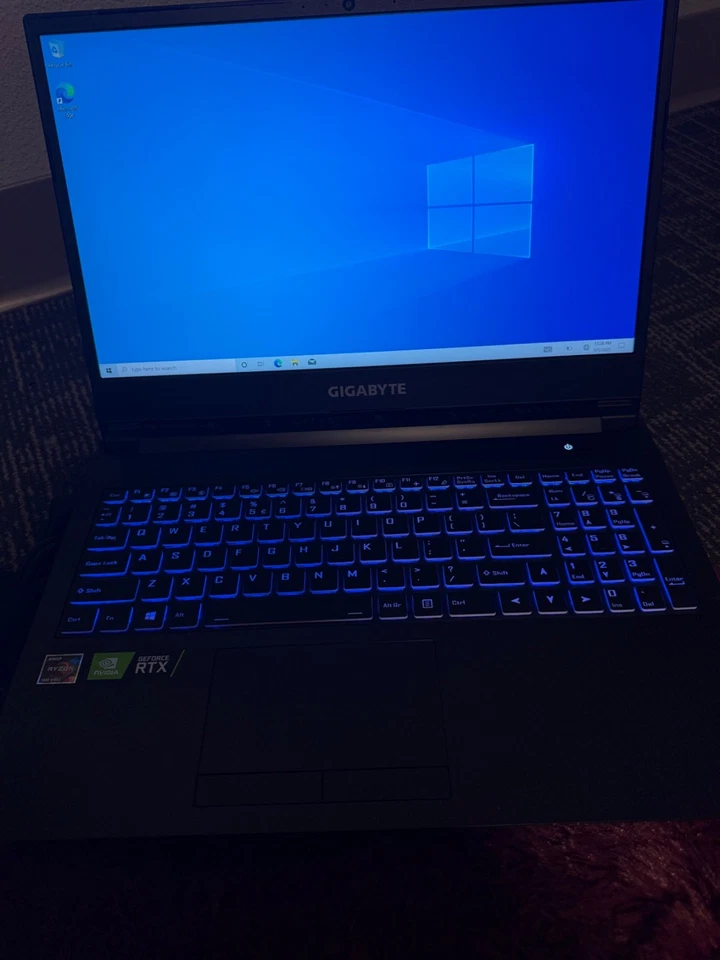 GIGABYTE A5 K1 - 15.6" Ryzen 7 5800H 16 GB RTX 3060 1TB SSD Win11 Gaming Laptop - Image 4 of 4