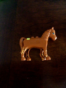 LEGO FRIENDS: Heartlake Vet (3188) W/INSTRUCTIONAL MANUAL 100% COMPLETE