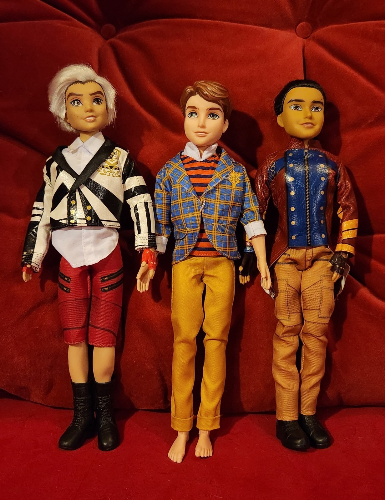 Disney The Descendants Prince Ben Auradon Carlos Jay Boys 3 Dolls Lot