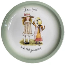 Holly Hobbie 1971 Collectible Plate "A True Friend is the Best Possession" USA