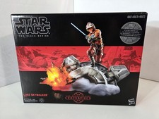 NEW LIGHT UP STATUE Hasbro Star Wars Black Series Centerpiece Luke Skywalker