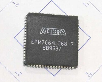 LOT OF TEN EPM7064LC68-7 ALTERA IC