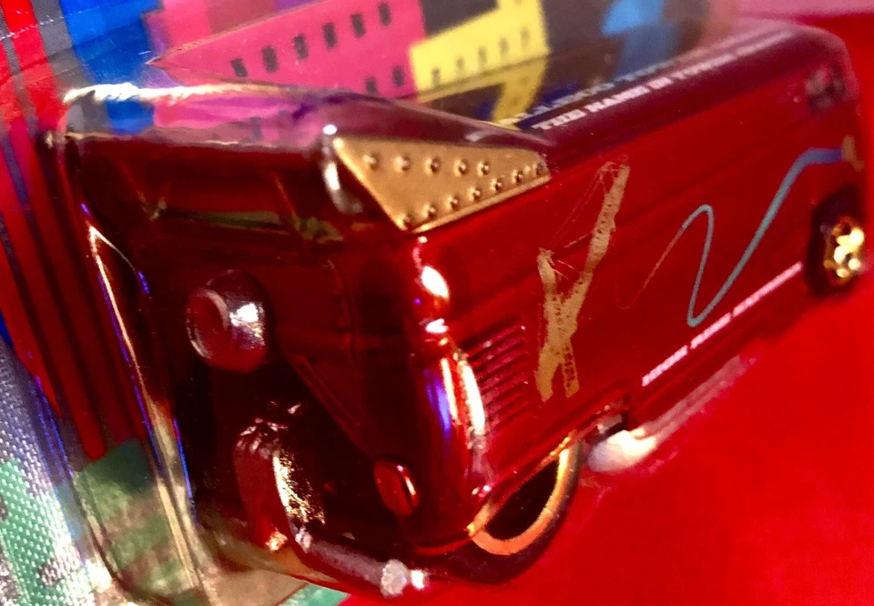 Autobús de arrastre VW Hot Wheels, 1998, grúas torre Malleco, limitado y casi nuevo. Foto 3 de 4