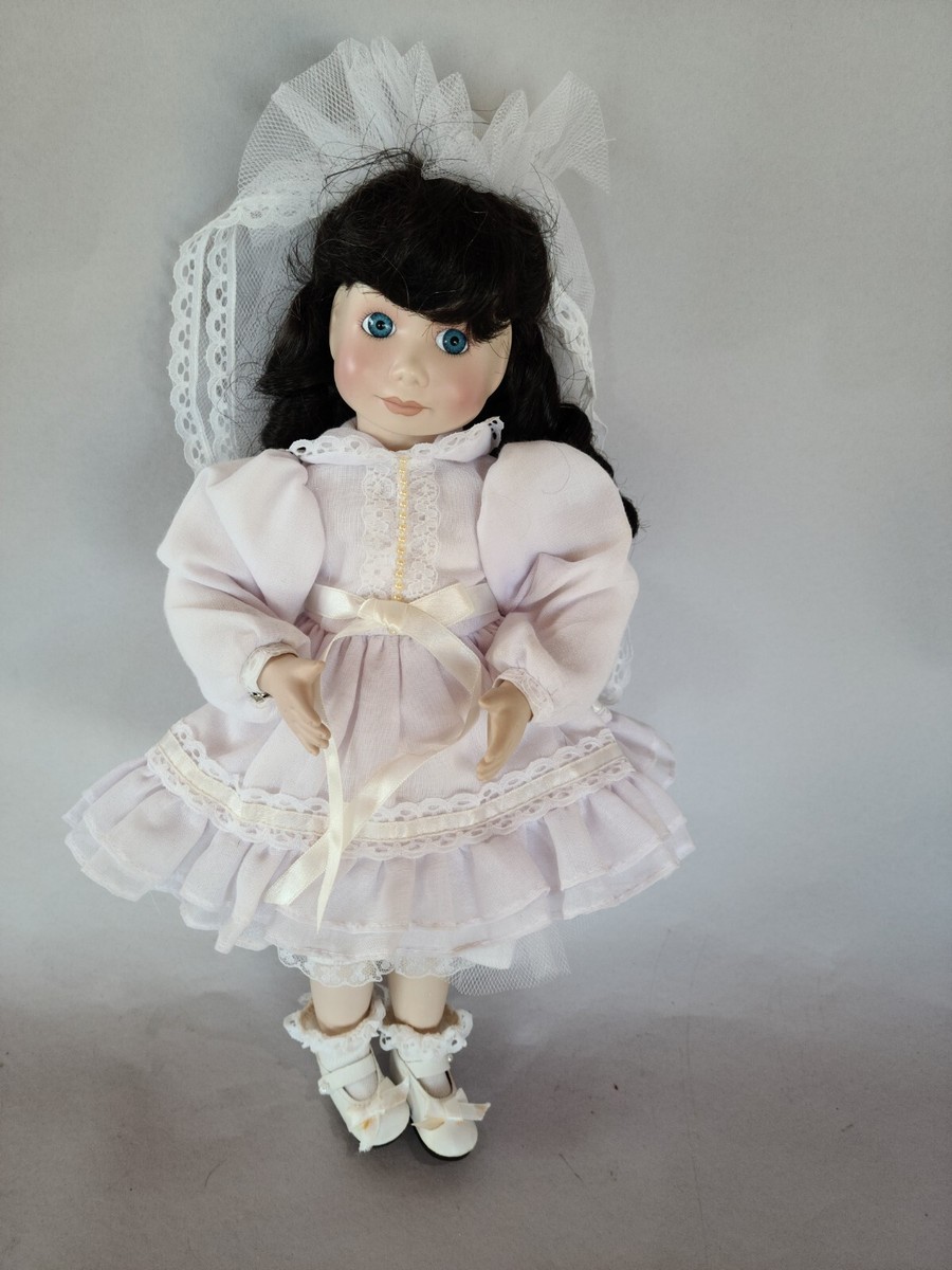 #420-PORCELAIN PLAYING A BRIDE DOLL 14" BLACK HAIR BLUE EYE DOLL SWEET #420-PORCELAIN PLAYING A BRIDE DOLL 14" BLACK HAIR BLUE EYE DOLL SWEET