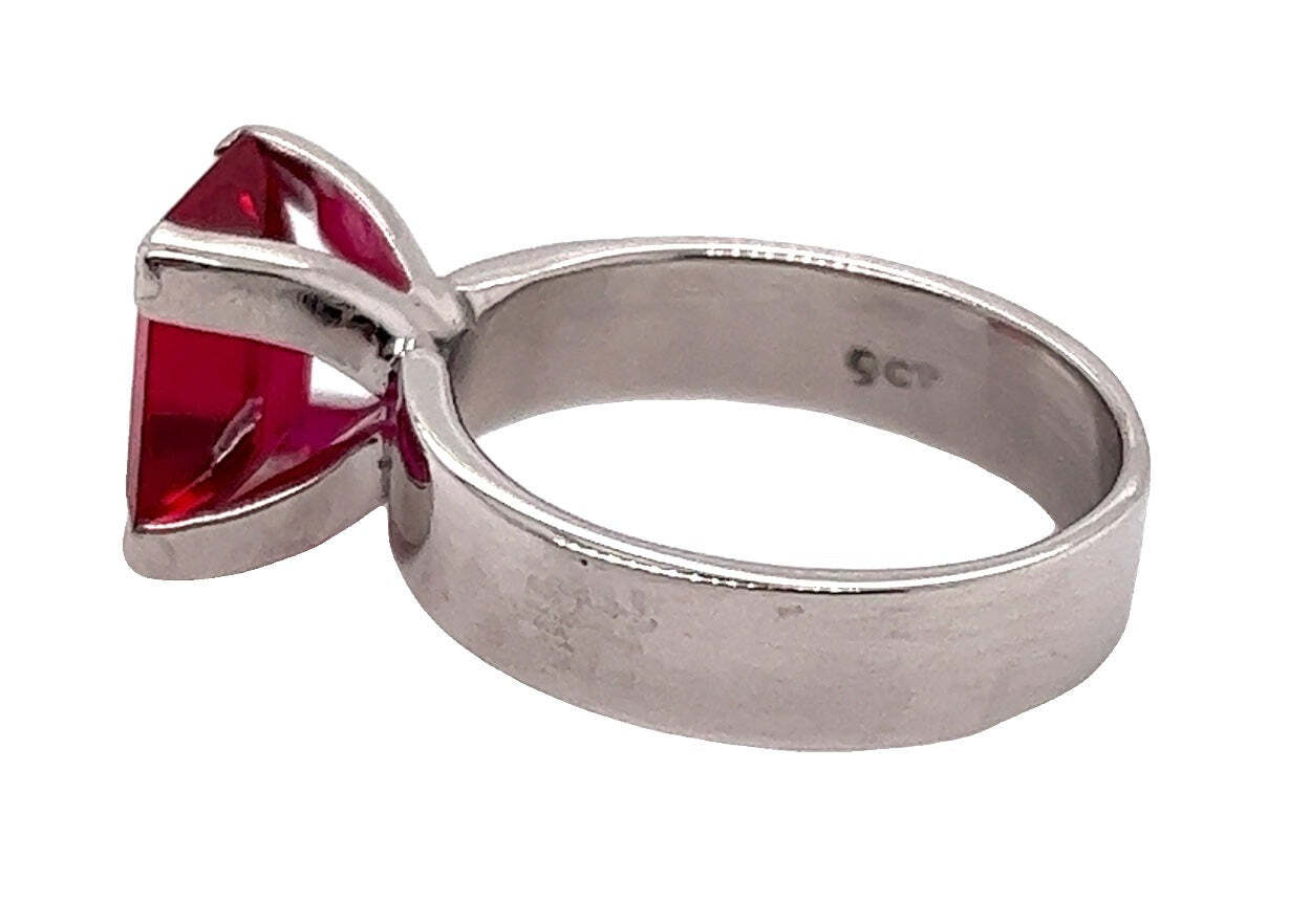 9ct White Gold Ruby Ring - image 4