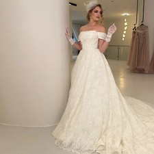 Exquisite A-line Wedding Dress luxury Off Shoulder Bridal Gown Lace Sleeveless