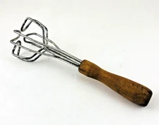 Rare Vintage Twisted Wire Potato Masher Primitive Farmhouse Kitchen Utensil