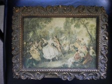 VINTAGE WORKING  WOODEN  MUSICAL  JEWELRY BOX...